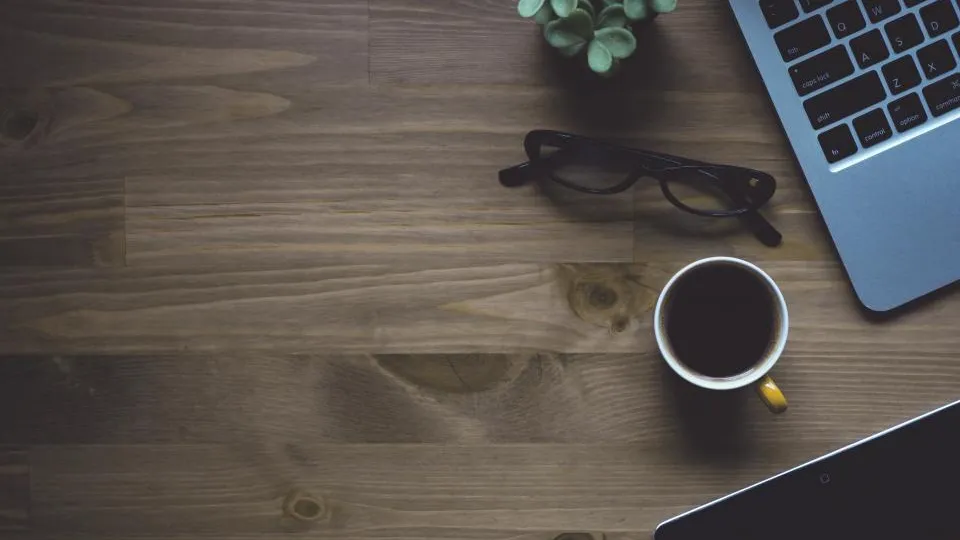 Homepage clutter: what to remove from your homepage today