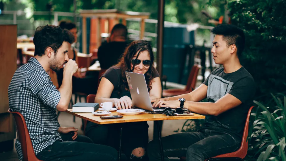 Website navigation best practices for small business websites