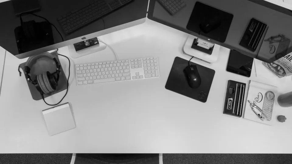 Using wide screens well: max widths, columns and readable lines