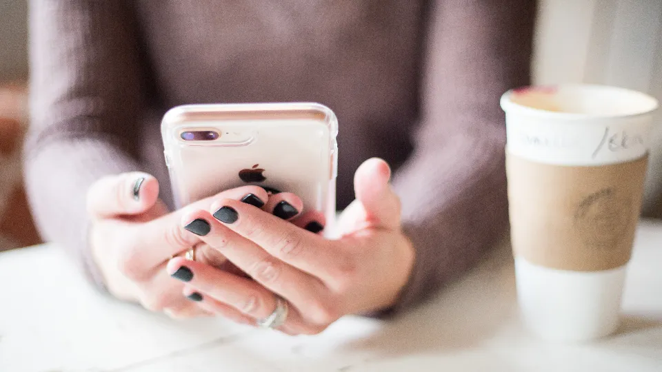 How to write meta descriptions that improve click-through rate